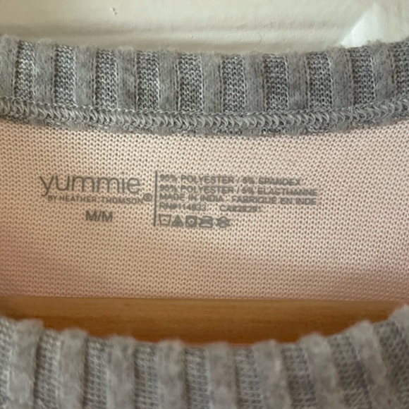 Yummie tummie pajamas, NWOT, pink and grey. Very soft, polyester. - Picture 2 of 2